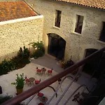 L'escampe 3*