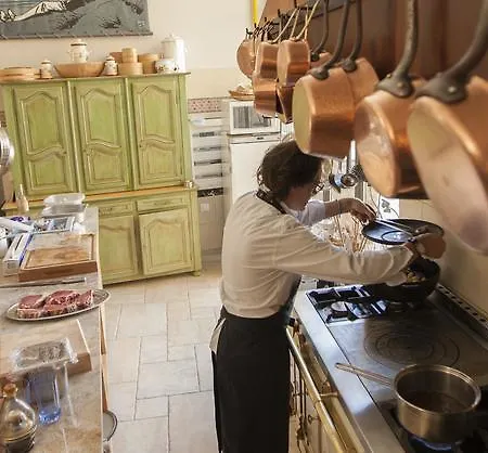 Panzió L'escampe 3*